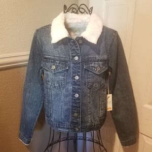 New with Tags C&C California Blue Denim Jacket White Fluffy Collar Size Medium